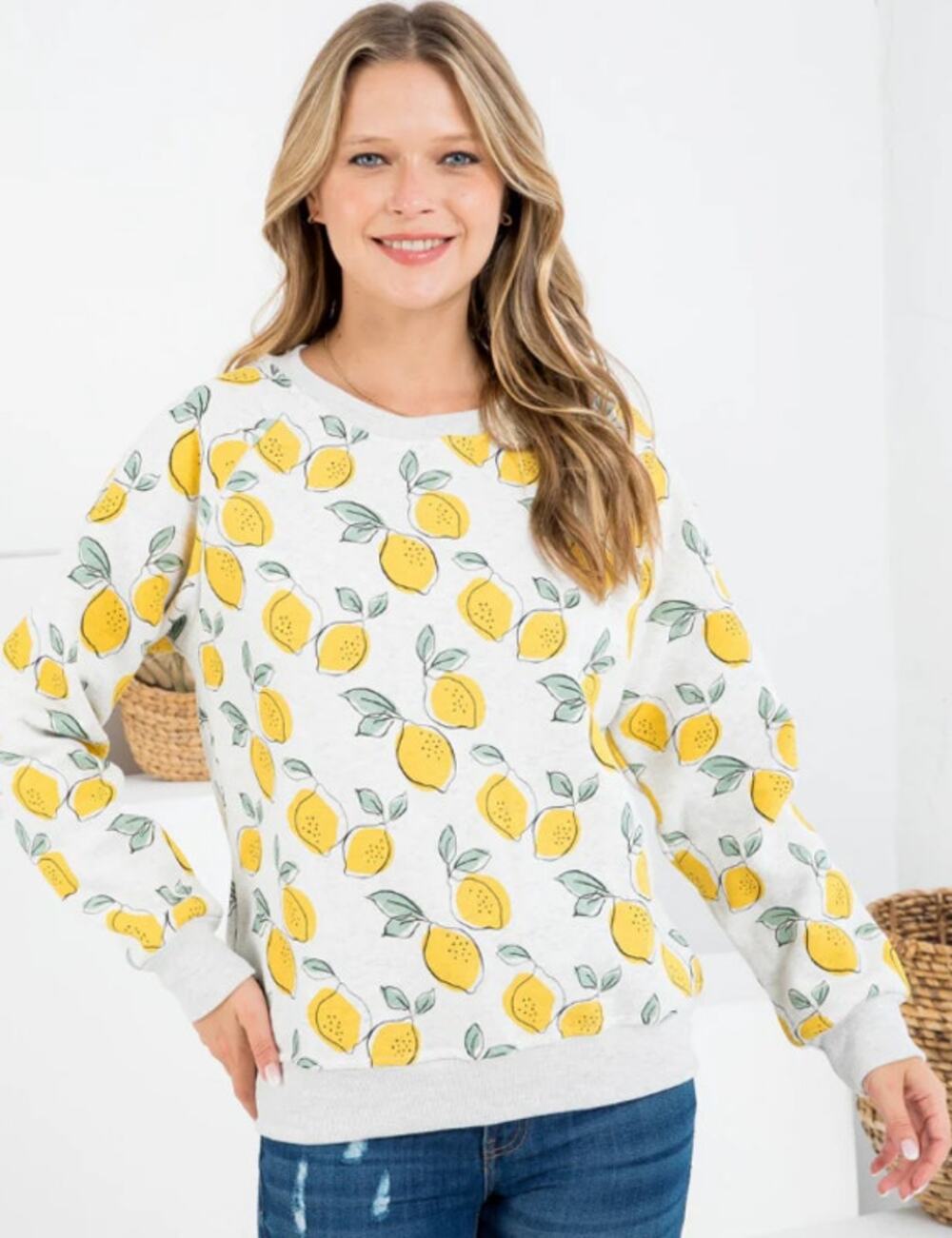 LA Soul Womens Lemon Sweatshirt Size Large Gray Yellow